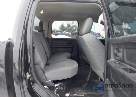 2014 Ram 1500 Express z USA, uszkodzony, nr VIN 1C6RR7KT3ES268315